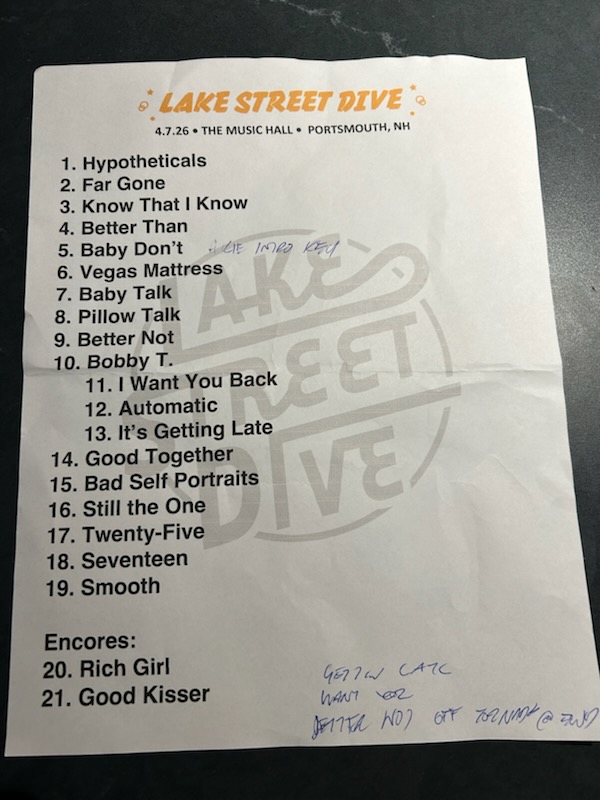 LakeStreetDive2026-04-07TheMusicHallPortsmouthNH (4).jpg